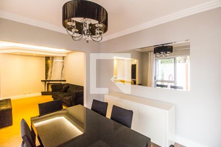 Sala de casa de condomínio à venda com 4 quartos, 180m² em Residencial Tambore Iii, Santana de Parnaíba
