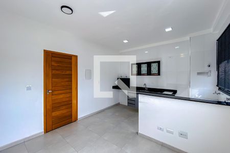 Sala de apartamento à venda com 2 quartos, 48m² em Vila Invernada, São Paulo