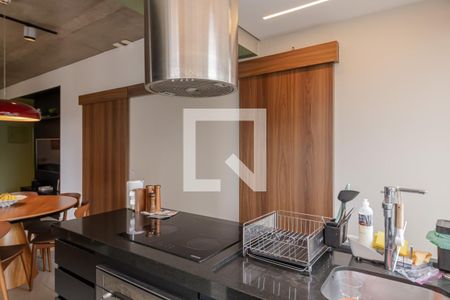 Cozinha de apartamento à venda com 1 quarto, 70m² em Itaim Bibi, São Paulo