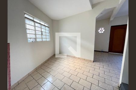 Sala de casa para alugar com 3 quartos, 166m² em Vila Nova Alba, São Paulo