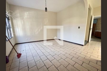 Sala de casa para alugar com 3 quartos, 166m² em Vila Nova Alba, São Paulo