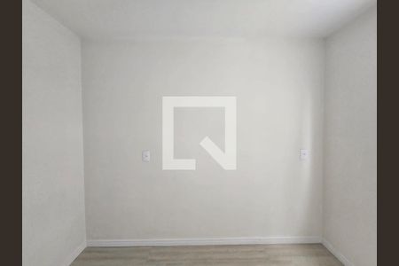 Quarto 01 de apartamento à venda com 2 quartos, 36m² em Vila das Bandeiras, Guarulhos