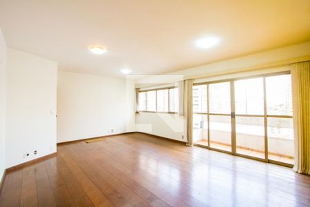 Sala de apartamento para alugar com 3 quartos, 137m² em Jardim, Santo André