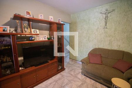 SALA de casa à venda com 6 quartos, 170m² em Conjunto Residencial Paraiso, São Paulo