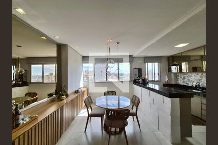 Sala e sala de jantar  de apartamento à venda com 3 quartos, 168m² em Jardim America, Belo Horizonte