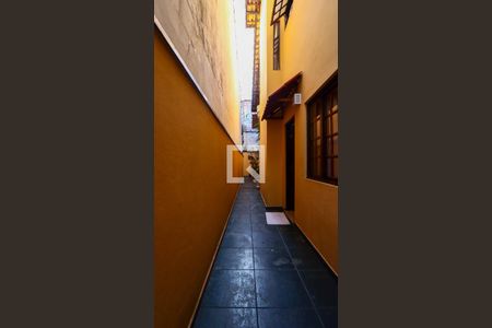Corredor  de casa para alugar com 3 quartos, 156m² em Jardim America, Taboão da Serra