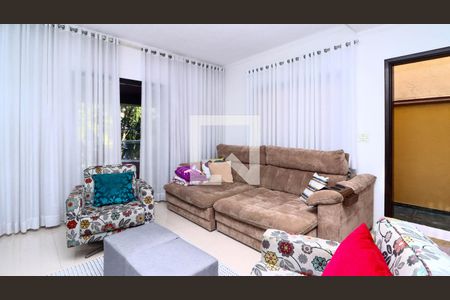 Sala  de casa para alugar com 3 quartos, 156m² em Jardim America, Taboão da Serra
