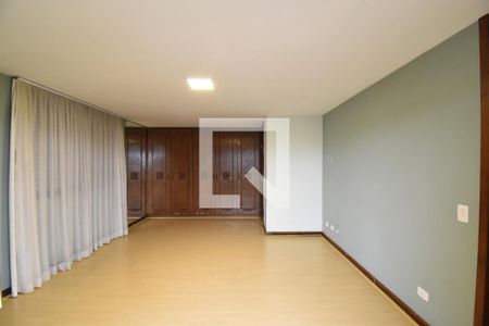 Suíte de apartamento à venda com 3 quartos, 255m² em Batel, Curitiba