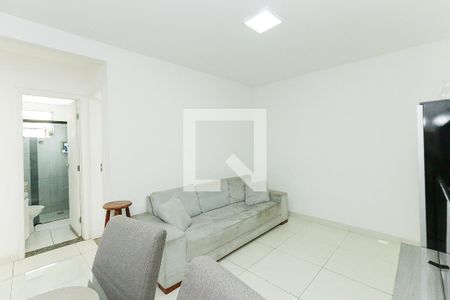 Apartamento à venda com 2 quartos, 55m² em Camargos, Belo Horizonte