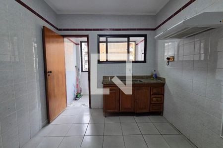 Cozinha de apartamento para alugar com 2 quartos, 85m² em Guilhermina, Praia Grande