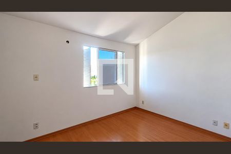 Quarto de casa de condomínio para alugar com 2 quartos, 69m² em Humaitá, Porto Alegre