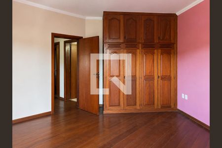 Quarto de casa para alugar com 5 quartos, 277m² em Jardim Anton von Zuben, Campinas