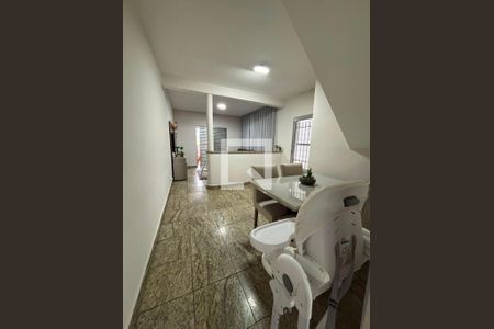 Sala de casa para alugar com 4 quartos, 125m² em Jardim Ipanema (Zona Oeste), São Paulo