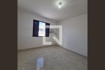 Casa à venda com 3 quartos, 250m² em Cidade Dutra, São Paulo
