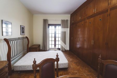 Quarto de casa para alugar com 3 quartos, 350m² em Jardim das Laranjeiras, São Paulo