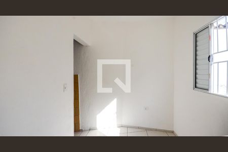 Quarto de casa para alugar com 2 quartos, 30m² em Vila Hebe, São Paulo