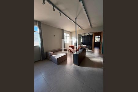 Sala de apartamento para alugar com 2 quartos, 138m² em Santa Efigênia, Belo Horizonte