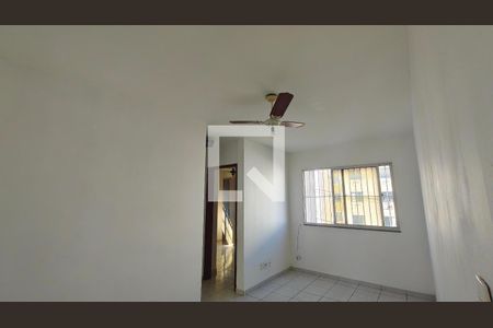 Sala de apartamento para alugar com 2 quartos, 48m² em Cosmos, Rio de Janeiro