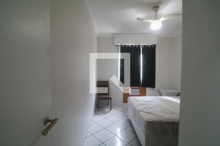 Quarto de apartamento para alugar com 3 quartos, 86m² em Centro, Guarujá