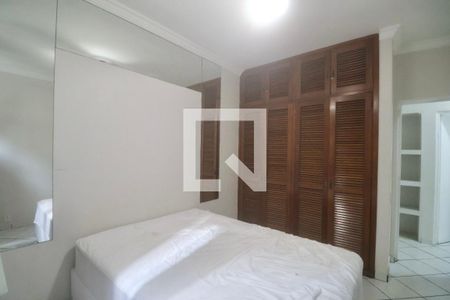 Quarto de apartamento para alugar com 3 quartos, 86m² em Centro, Guarujá