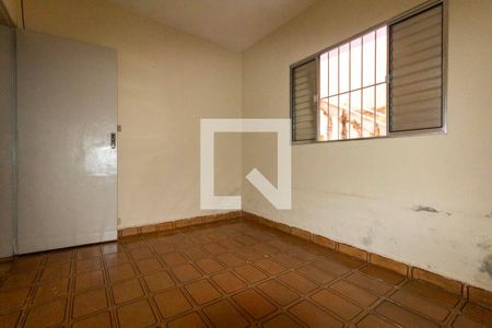 Quarto 1 de casa para alugar com 2 quartos, 89m² em Jardim Santa Teresinha, São Paulo