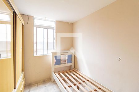 Quarto 1 de apartamento para alugar com 2 quartos, 50m² em Conjunto Habitacional Presidente Castelo Branco, Carapicuíba