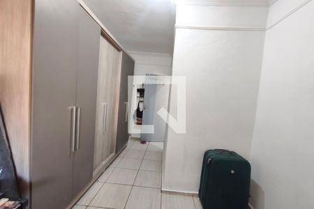Quarto 2 de casa à venda com 3 quartos, 150m² em Dic Vi (conjunto Habitacional Santo Dias Silva), Campinas