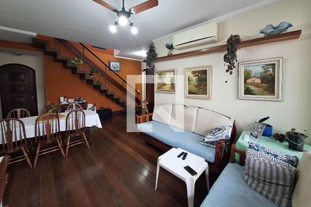 Sala 1 de apartamento à venda com 4 quartos, 250m² em Icaraí, Niterói