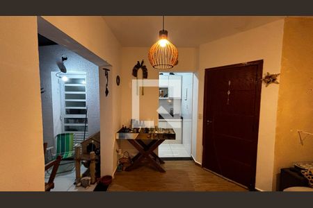 Sala de apartamento à venda com 2 quartos, 50m² em Vila Vitória, Santo André