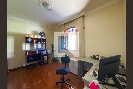 Casa à venda com 5 quartos, 360m² em Palmeiras, Belo Horizonte