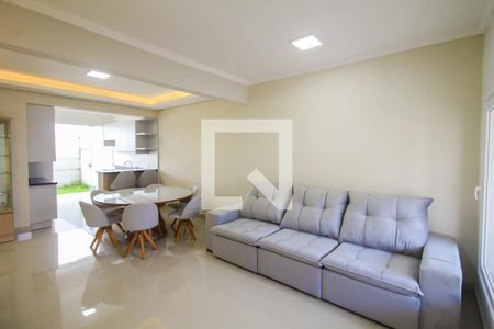 Sala de casa de condomínio para alugar com 3 quartos, 100m² em Vale Ville, Gravataí