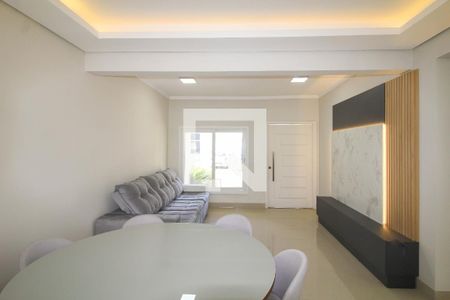 Sala de casa de condomínio para alugar com 3 quartos, 100m² em Vale Ville, Gravataí