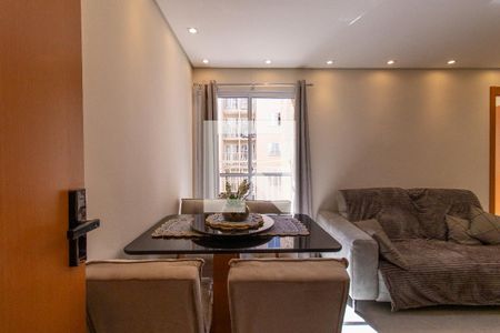 Sala de apartamento para alugar com 2 quartos, 47m² em Granja Viana, Cotia