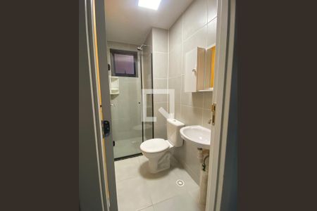 Banheiro de apartamento à venda com 2 quartos, 42m² em Jardim Campos Elíseos, Campinas