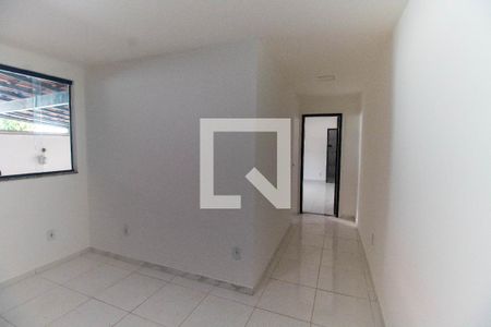 Sala de casa para alugar com 2 quartos, 90m² em Piratininga, Niterói