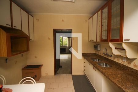 Cozinha de apartamento à venda com 3 quartos, 141m² em Centro Histórico, Porto Alegre