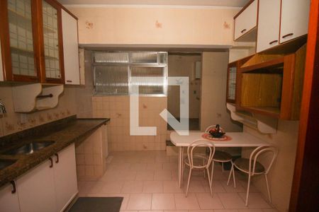Cozinha de apartamento à venda com 3 quartos, 141m² em Centro Histórico, Porto Alegre