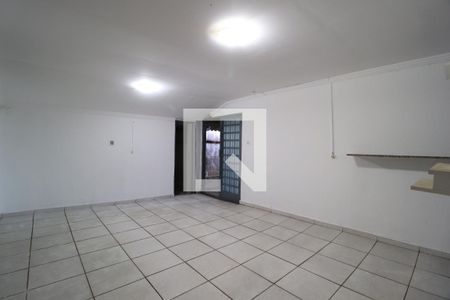 Casa para alugar com 3 quartos, 159m² em Santa Mônica, Uberlândia