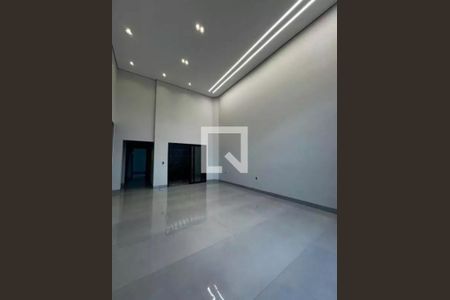 Sala de casa para alugar com 3 quartos, 150m² em Jardim Europa, Uberlândia