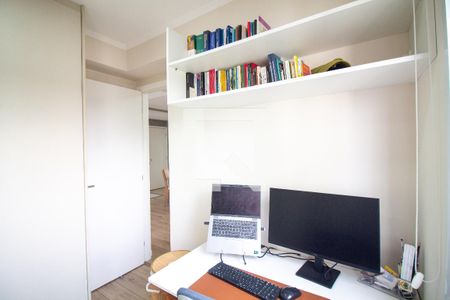 Quarto 1 de apartamento para alugar com 2 quartos, 51m² em Santo Amaro, São Paulo