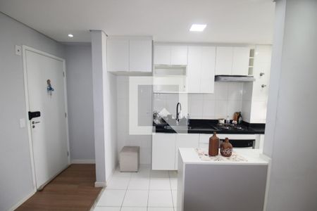 Sala / Cozinha de apartamento para alugar com 2 quartos, 42m² em Vila Nova Cachoeirinha, São Paulo
