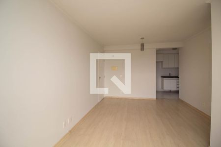 Sala de apartamento para alugar com 3 quartos, 77m² em Picanço, Guarulhos