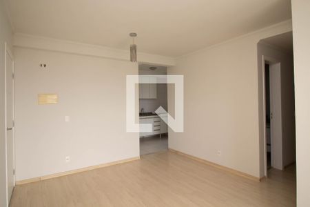 Sala de apartamento para alugar com 3 quartos, 77m² em Picanço, Guarulhos