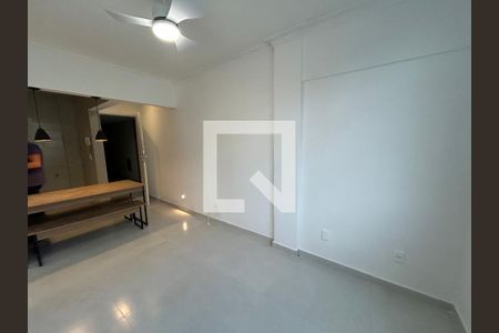 Sala de apartamento para alugar com 4 quartos, 74m² em Campinho, Rio de Janeiro