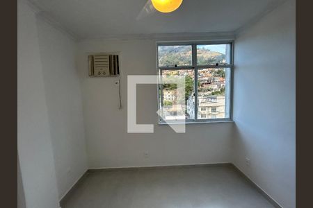 Quarto 1 de apartamento para alugar com 4 quartos, 74m² em Campinho, Rio de Janeiro