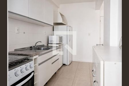Cozinha de apartamento para alugar com 1 quarto, 51m² em Centro, Florianópolis