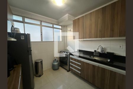 Cozinha de apartamento à venda com 2 quartos, 97m² em Parque Turistas, Contagem