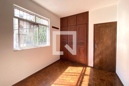 Suite de apartamento à venda com 2 quartos, 80m² em Santo Antônio, Belo Horizonte