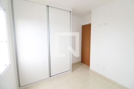 Quarto 1  de apartamento para alugar com 2 quartos, 53m² em Jardim Satélite, São José dos Campos