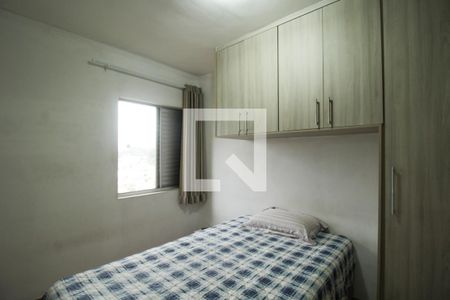 Quarto de apartamento à venda com 2 quartos, 51m² em Parque Maria Domitila, São Paulo